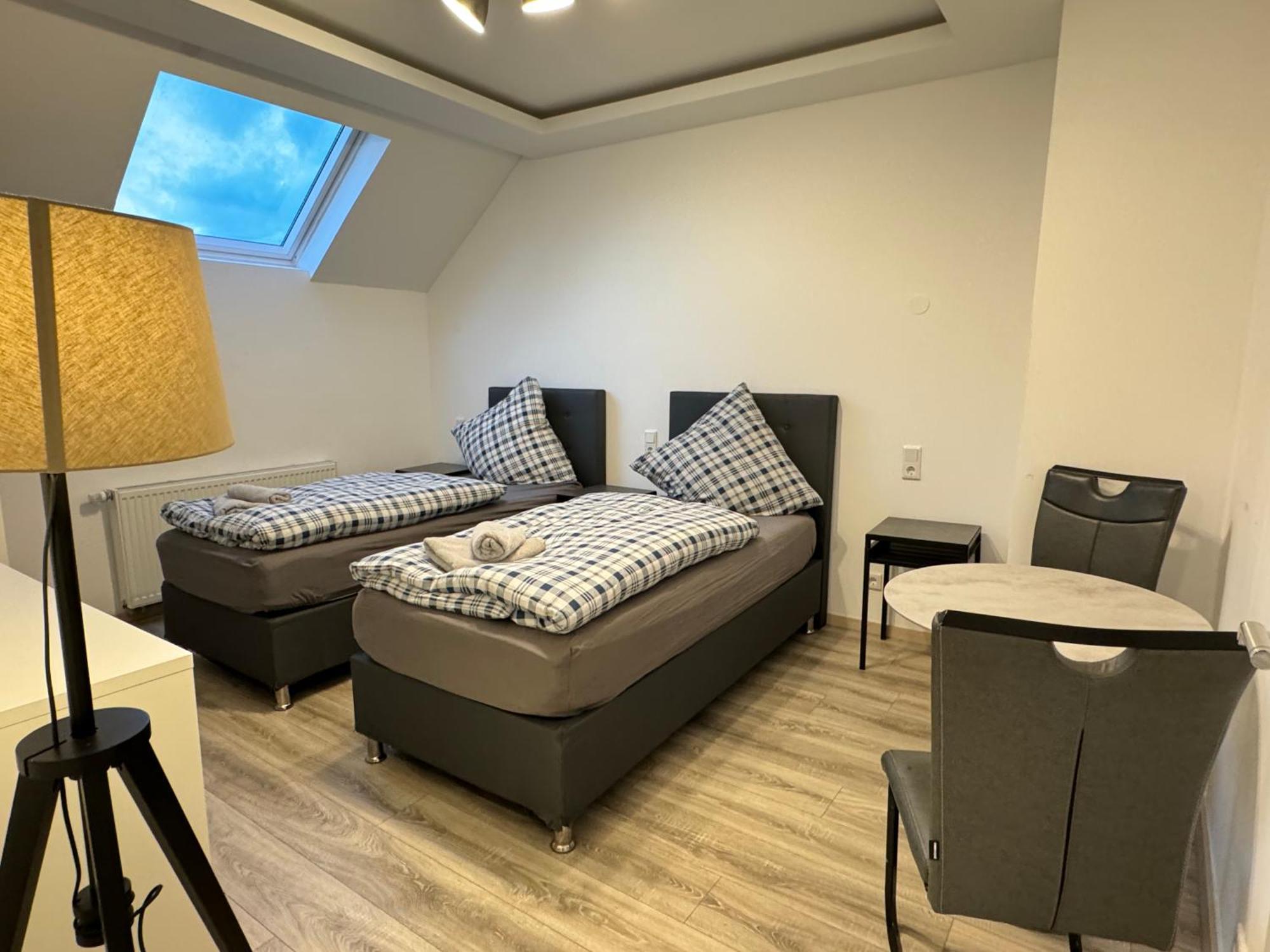 Apartments - Free Parking - Wifi - Kitchen إسن المظهر الخارجي الصورة