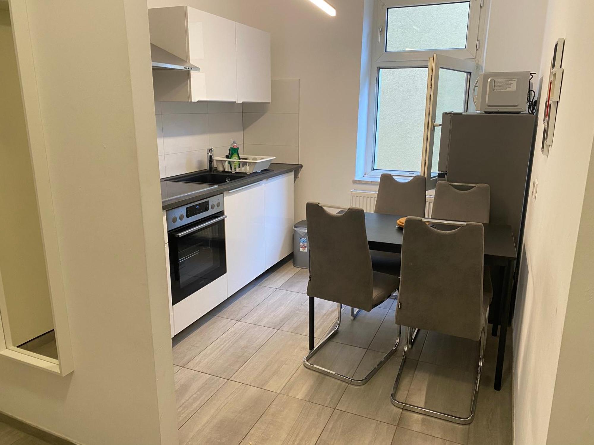 Apartments - Free Parking - Wifi - Kitchen إسن المظهر الخارجي الصورة