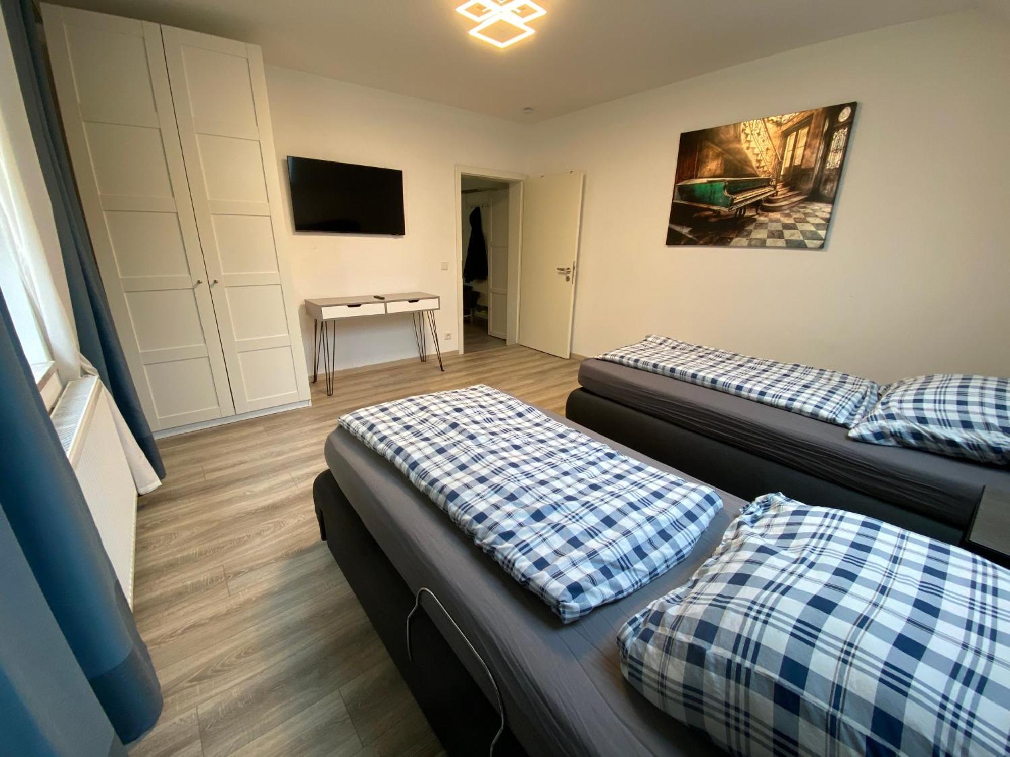 Apartments - Free Parking - Wifi - Kitchen إسن المظهر الخارجي الصورة